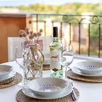 Lo Smeraldo By Interhome